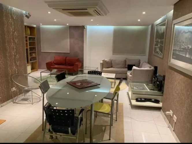 Apartamento à venda em Mirandópolis, São Paulo-SP com 3 quartos, 3 suítes, 5 banheiros e 3