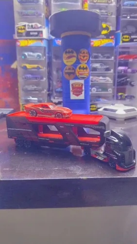 Caminhão Hotwheels 