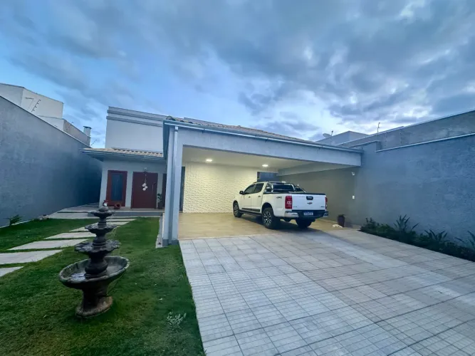 Casa em Diamantina Oportunidade no Vista da Serra! Ampla, Arejada, Bem Localizada
