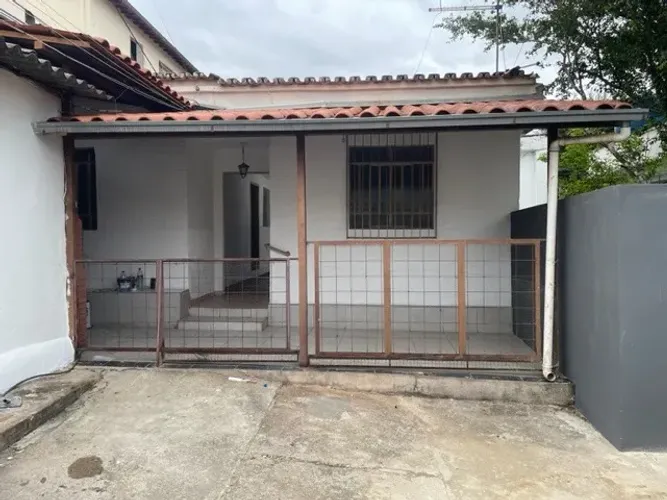Excelente casa para locação barata no melhor ponto do Esplanada