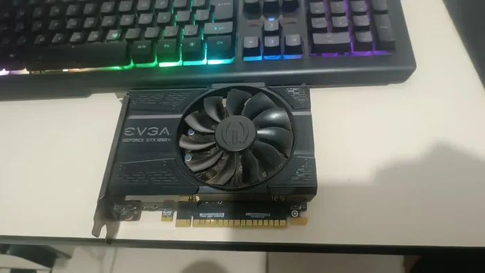 GTX 1050ti 4GB EVGA