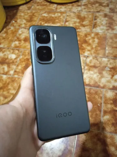 IQOO Neo 10 (12-256GB) 6 Meses de uso.