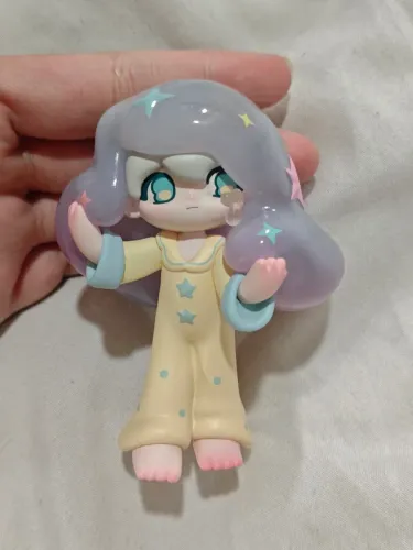 Figure PopMart Azura Original
