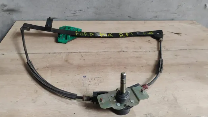 Maquina Vidro Ford Ka 98 L/D