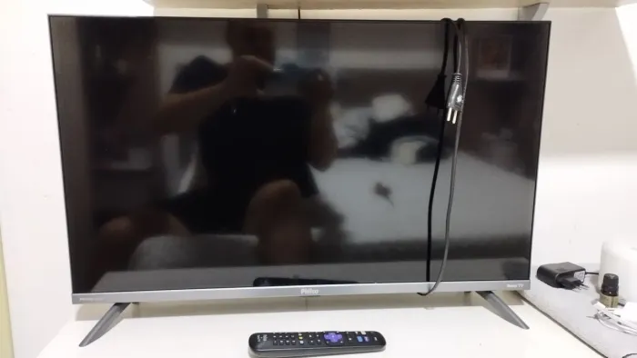 Tv Philco 32pl Smart Roku tv (defeito)