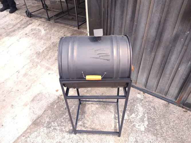 Churrasqueira bafo de 50 lts