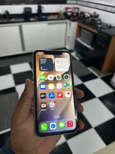 IPhone 11 branco impecável!
