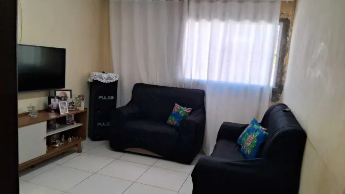 CASA EM RUA PÚBLICA - PEREIRA LOBO [57887]