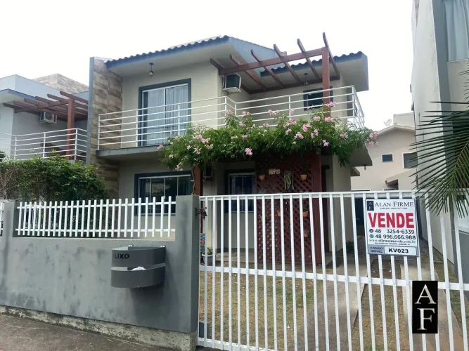 Casa para alugar no bairro Ambrósio - Garopaba/SC