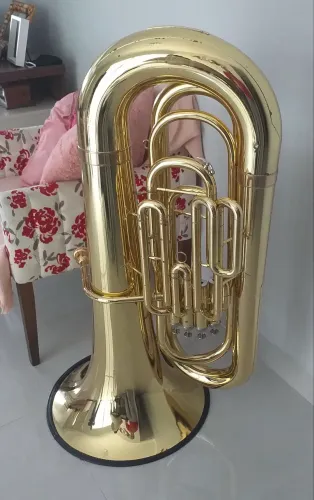Tuba sinfonica Weril J981 em excelente estado