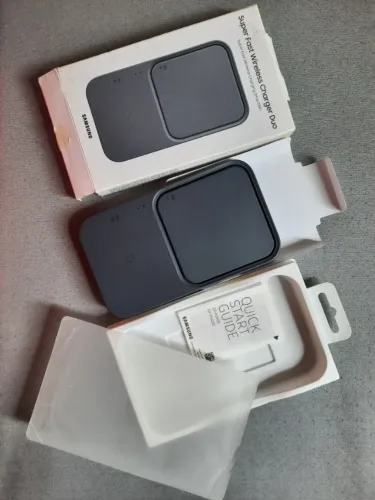 Carregador Samsung super fast wireless charger duo nunca usado!
