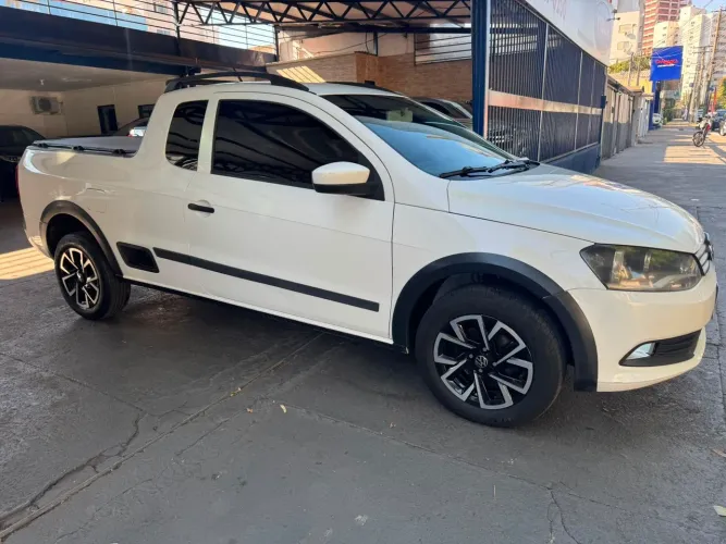 Volkswagen Saveiro Trendline 1.6 T.flex 8V 2016