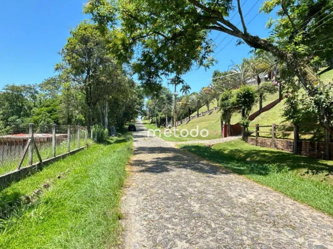 Terreno à venda, 1000 m² por R$ 550.000,00 - Condomínio Residencial Alpes de Guararema - G