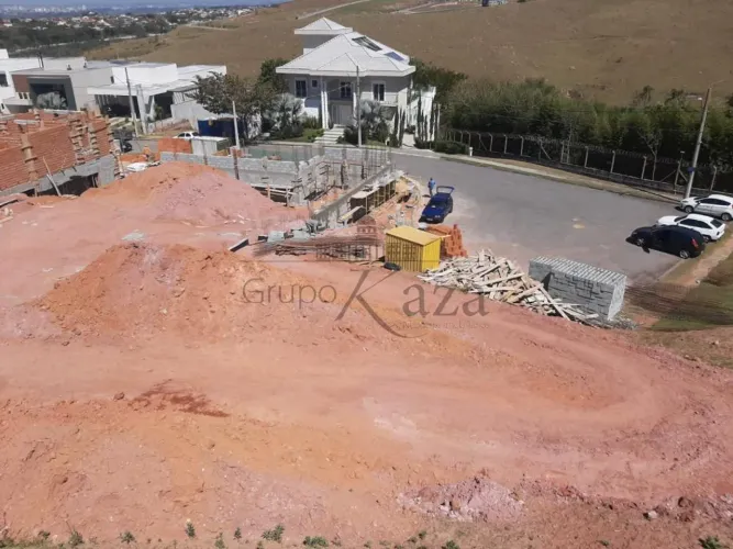 Terreno em Condomínio - Condomínio Residencial Montserrat - 725,47m²