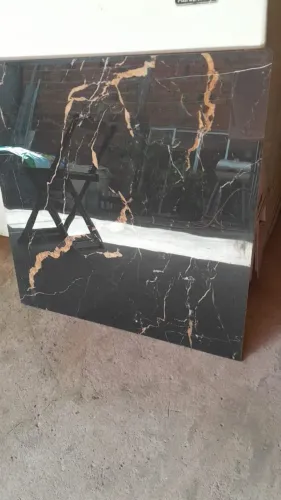 Vende-se piso porcelanato