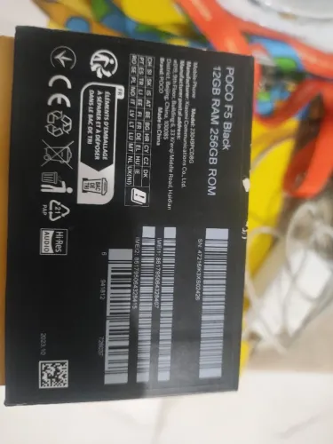 Vendo ou troco Xiaomi poço F5 5g 256 GB e 12 de RAM.