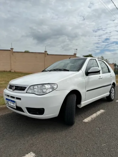 Fiat Palio 1.0/ Trofeo 1.0 Fire/ Fire Flex 4P 2015