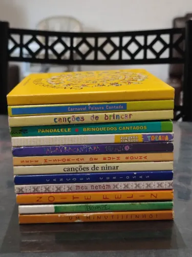 Coleção Palavra Cantada em voz, harmonia, sinfonia e percussão!