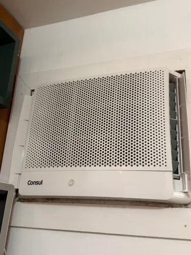 Ar condicionado janela 127v 7.000 Btu consul digital controle