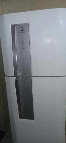Geladeira em ótimo estado e fogão