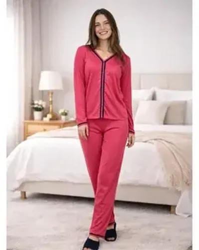 atacado em pijamas de frio e baby doll