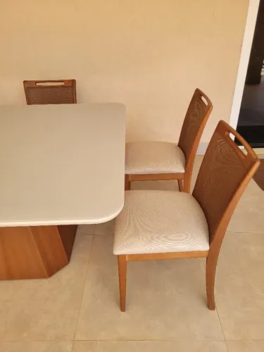 Mesa de jantar + 6 cadeiras Sier de madeira maciça