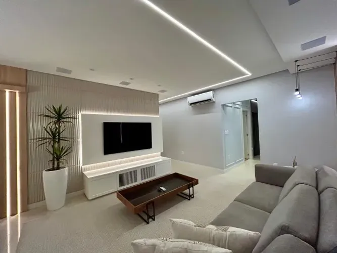 Vendo Apartamento alto padrão, completo e pronto para morar, no centro de Chapecó