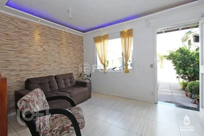 Casa em Condomínio à venda Avenida Guilherme Schell, Rio Branco - Canoas