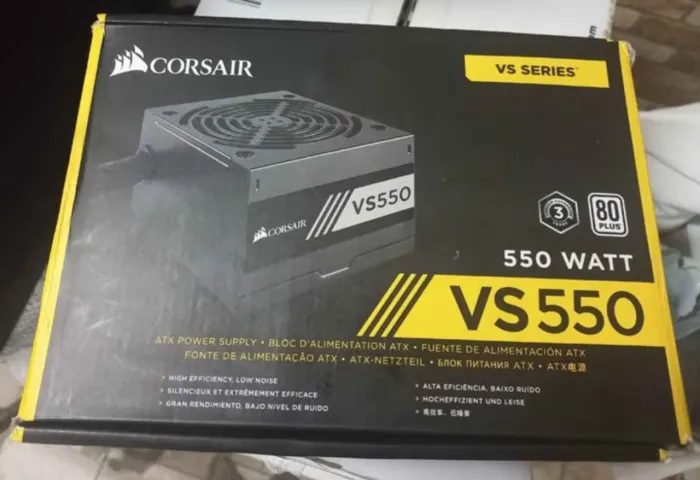 Fonte Gamer Corsair 550W 80 Plus / Seminova