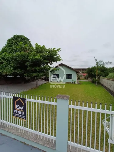 Casa com 153m² em Schroeder, SC
