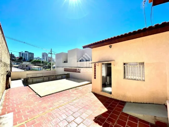 Casa para Locação em Centro, Ponta Grossa - PR