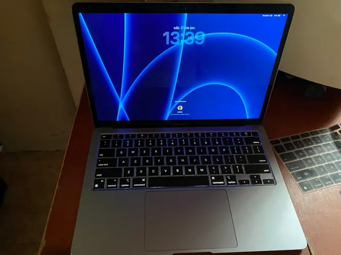 MacBook Air M1
