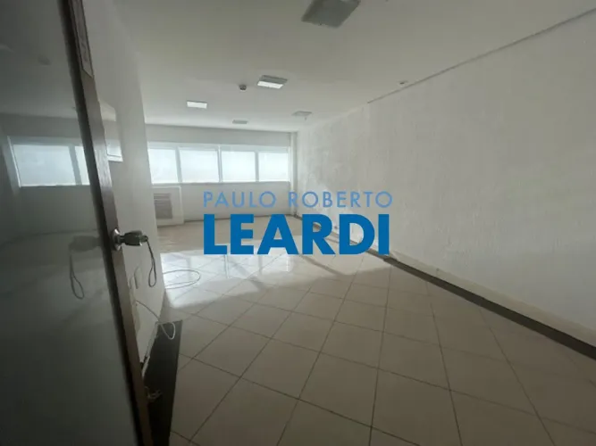 CONJ. COMERCIAL - VILA LEOPOLDINA - SP