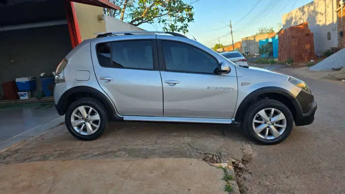 Renault Sandero Stepway Hi-flex 1.6 16V 5P Aut. 2012