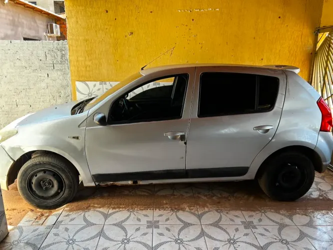 Renault Sandero Expression Hi-flex 1.0 16V 5P 2010