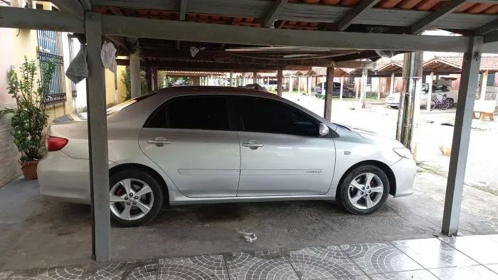 Toyota Corolla XEI 2.0 Flex 16V Aut. 2012
