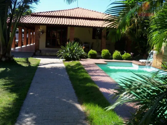 Casa com 3 dormitórios à venda, 300 m² por R$ 1.200.000,00 - Perdizes - Piracicaba/SP