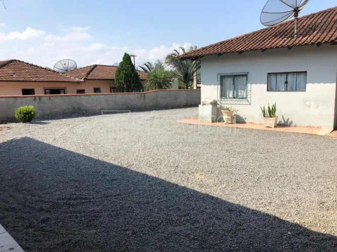 TERRENO NO BAIRRO RIO HERN EM SCHROEDER COM 1.882,10M²