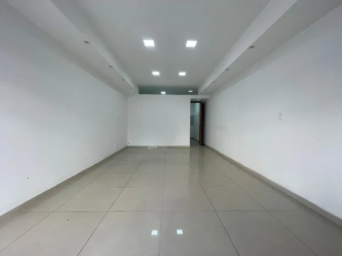 Loja para alugar, 70 m² por R$ 1.800,00/mês - Recanto da Mata - Juiz de Fora/MG