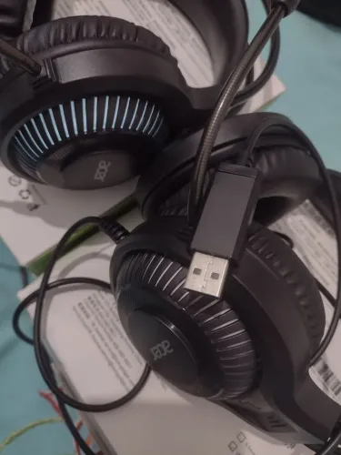 Headset gamer USB iluminação RGB