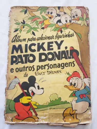 Álbum disney antigo mickey e pato donald falta apenas 1 figurinha"