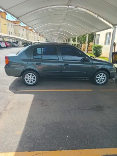 Renault Clio RT/ Privil. 1.0/1.0 Hi-power 16V 5P 2002