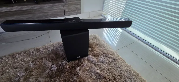 SOUNDBAR JBL