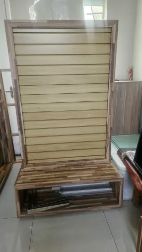 Painel canaletado para meio de loja 120x80