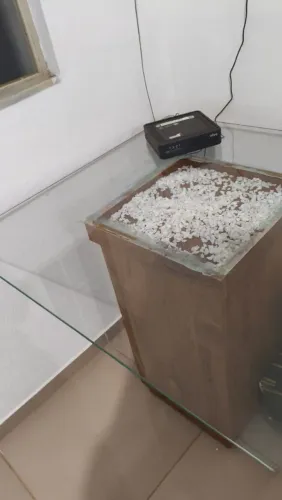 Mesa tampo de vidro