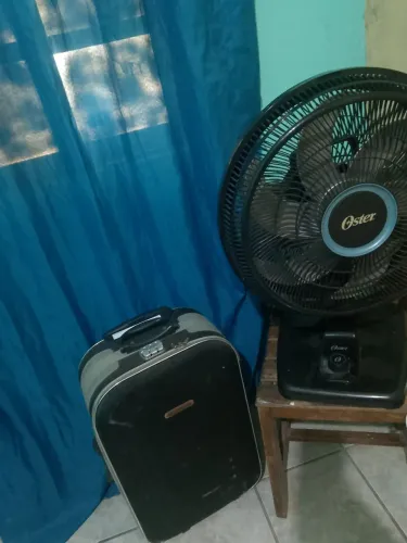 Vendo mala e ventilador barato
