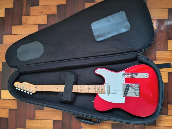 Guitarra Fender Telecaster Japonesa + Gig Bag Fender