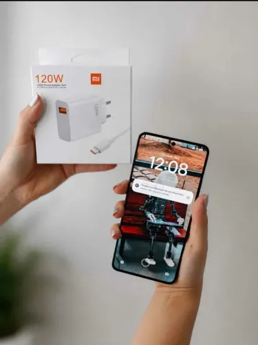 ? POCO X6 Pro 12/512GB - COMPLETO + CARREGADOR 120W