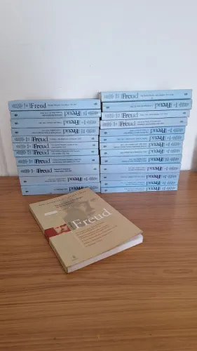 Edição standard brasileira das obras psicológicas completas de Sigmund Freud 24 volumes