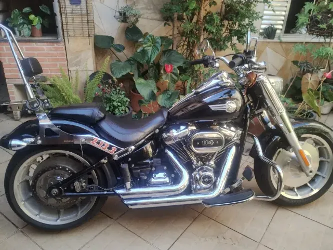 HARLEY-DAVIDSON FAT BOY 114